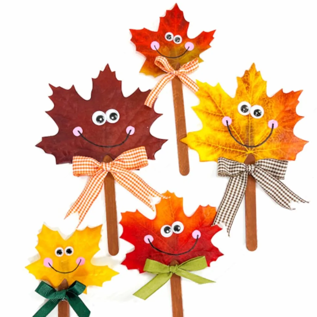 Fall leaf puppet craft for dollar tree crafts for kids