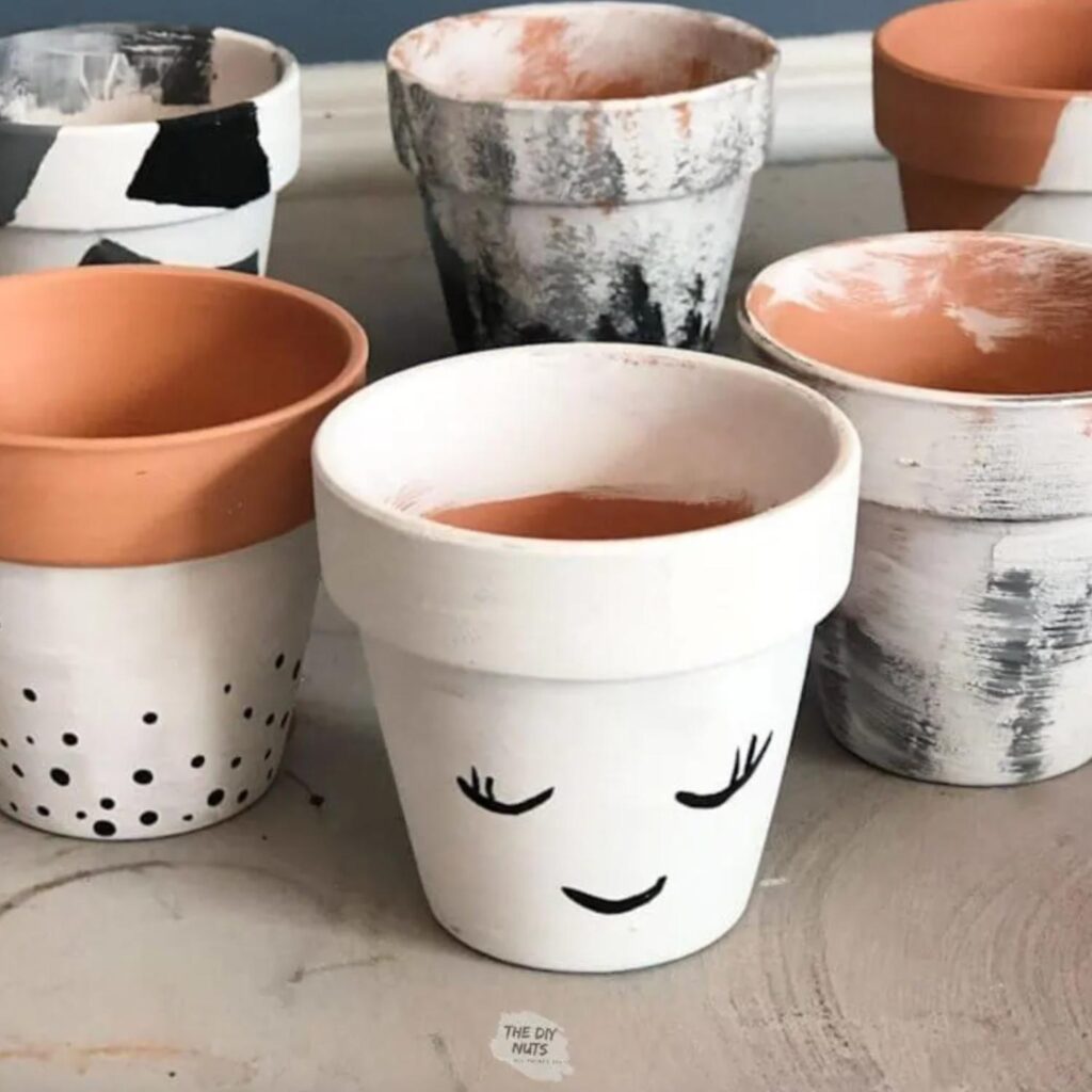 Painted flower pot craft for dollar store craft ideas